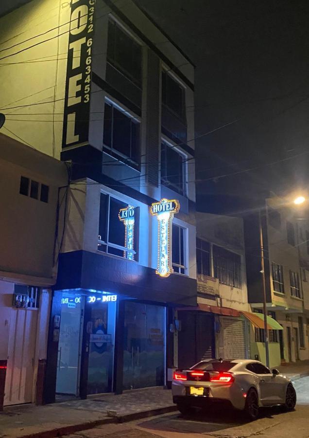 Hotel Cafe Estrella Armenia  Dış mekan fotoğraf