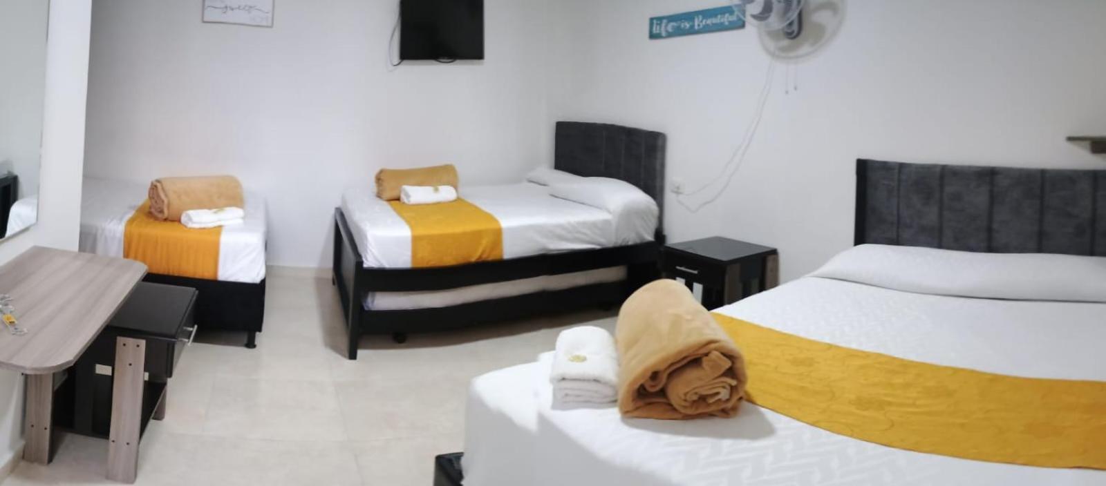 Hotel Cafe Estrella Armenia  Dış mekan fotoğraf