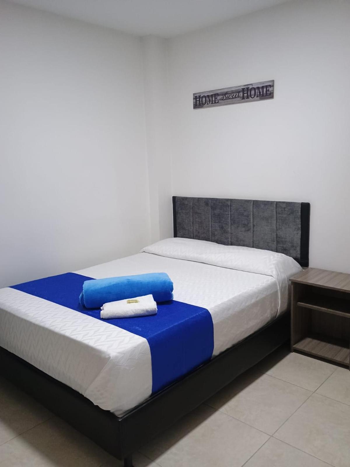 Hotel Cafe Estrella Armenia  Dış mekan fotoğraf